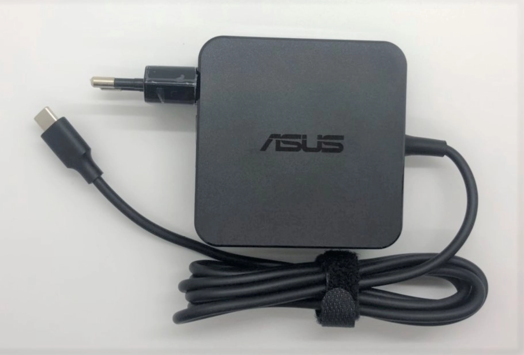 Sạc laptop Asus 20V-3.25A (USB-C) - ZIN
